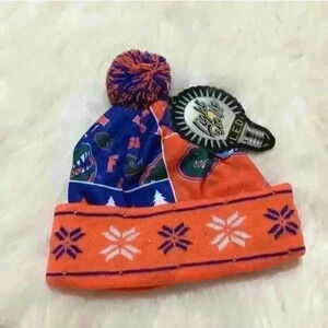 Florida Gators Light Up Beanie With Pom